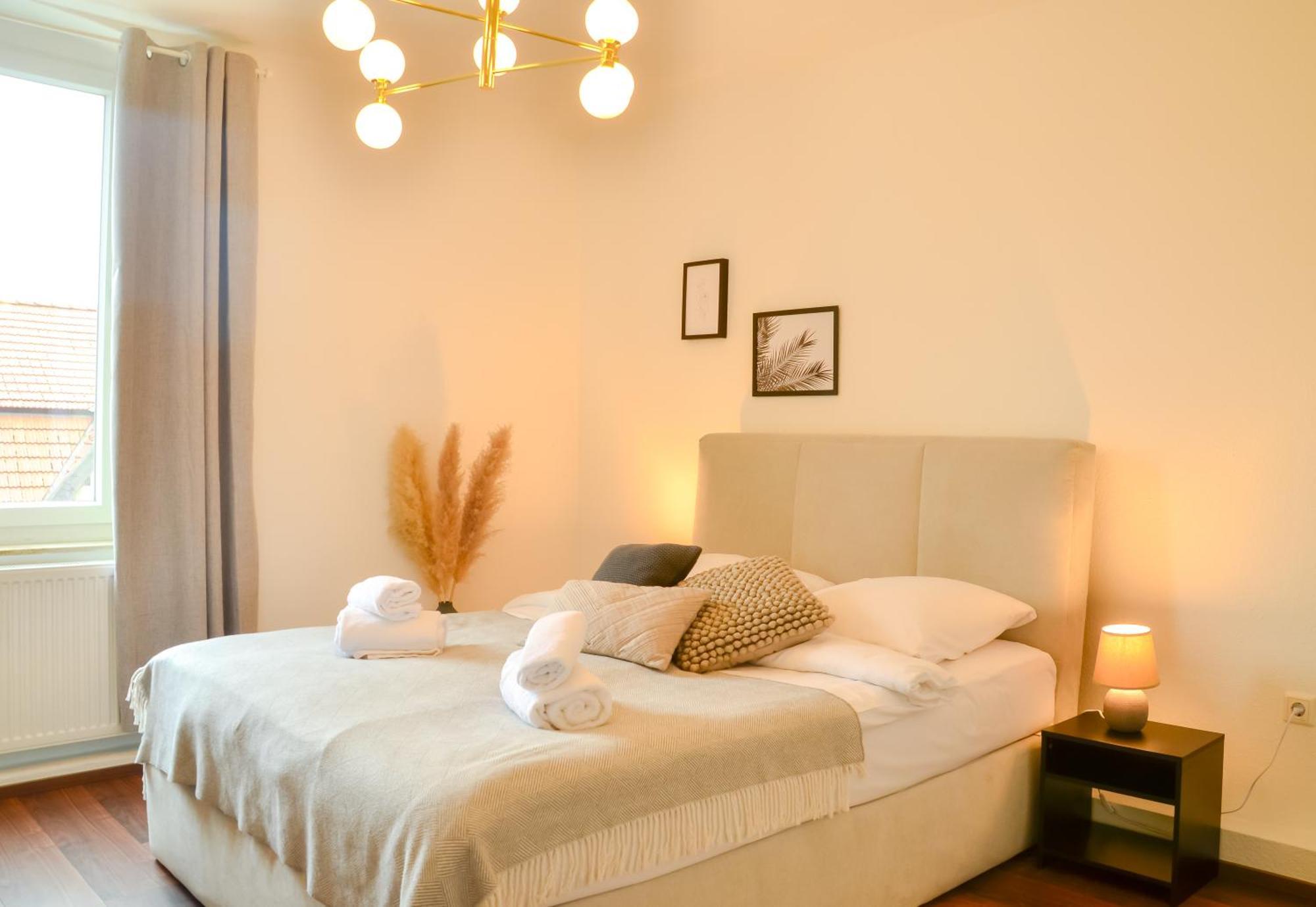 Milpau Buer 3 - Modernes Und Zentrales Premium-Apartment Mit Queensize-Bett, Netflix, Nespresso Und Smart-Tv 겔젠키르헨 외부 사진